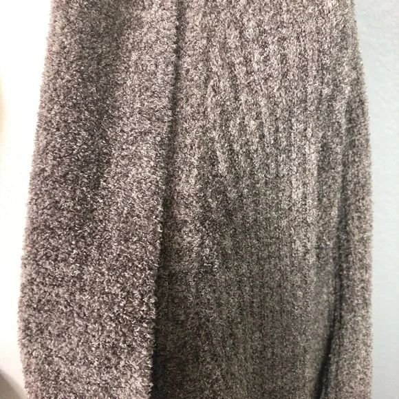 Barefoot Dreams CozyChic Lite Cardigan - Picture 3 of 12